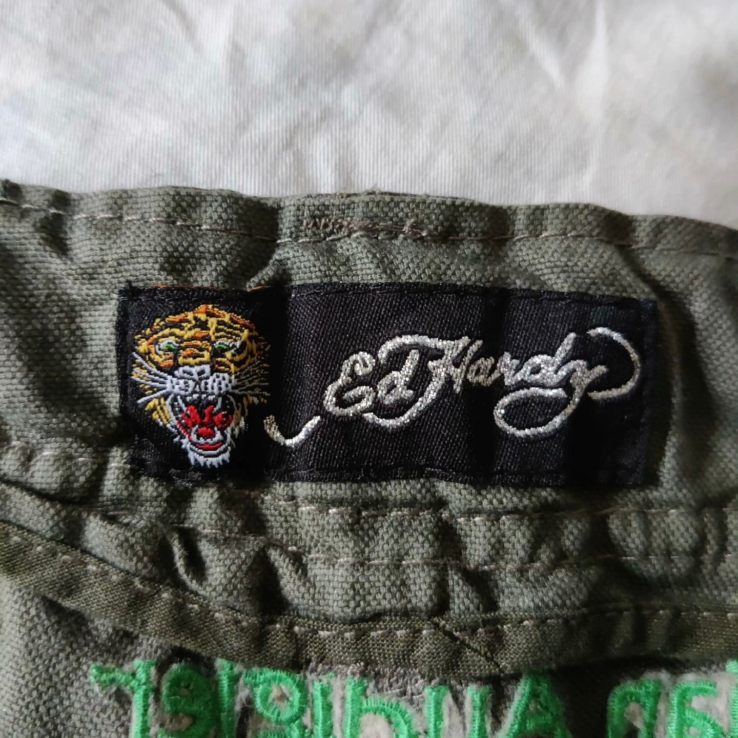 Vintage Ed Hardy Embroidery Cargo Shorts Wholesale Bundle - 5 Pairs