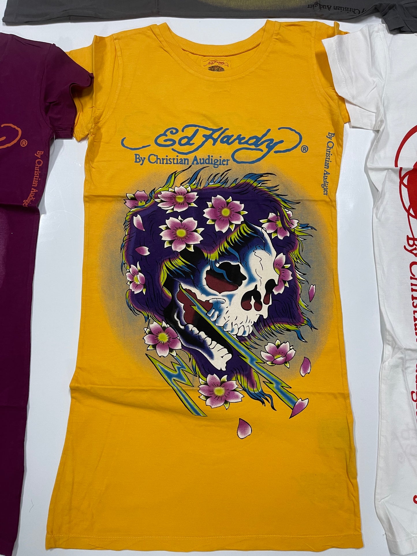 Vintage Ed Hardy Women's Tops Wholesale Bundles